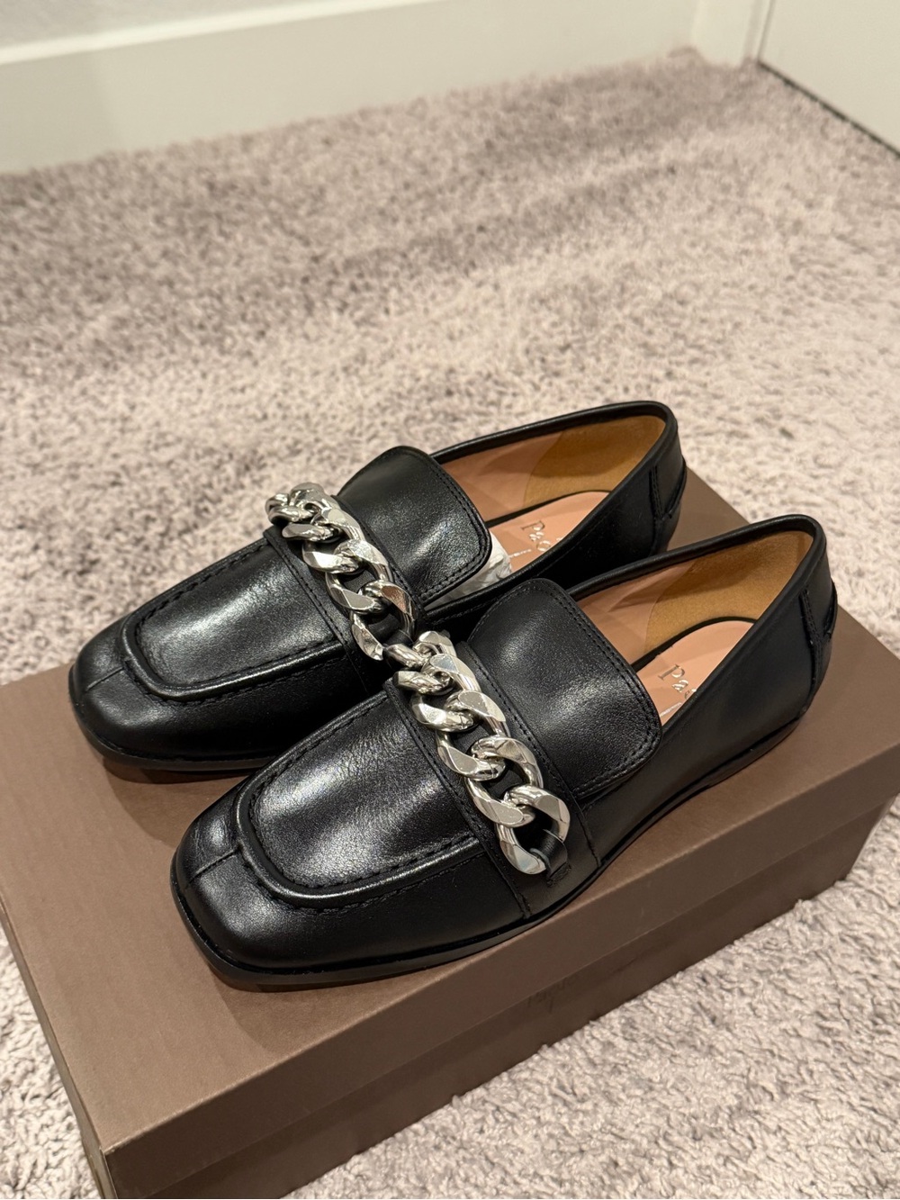 NEW Linea Paolo Black Leather Slip-On Loafers - Size 5.5